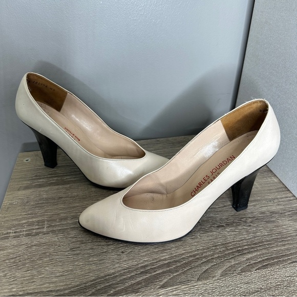 Ivory leather Charles Jordan pumps made in France - Picture 1 of 12